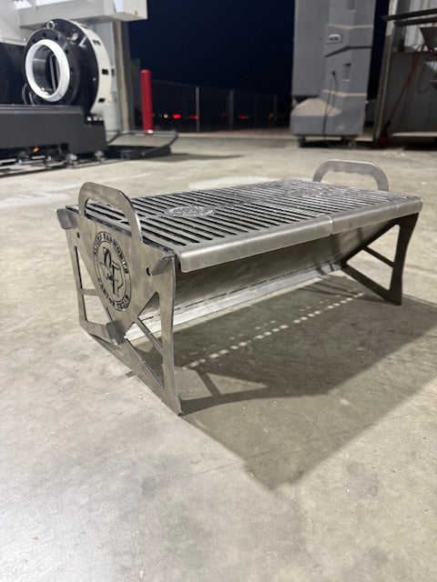 The Traveler Grill - Slicks Fabworks