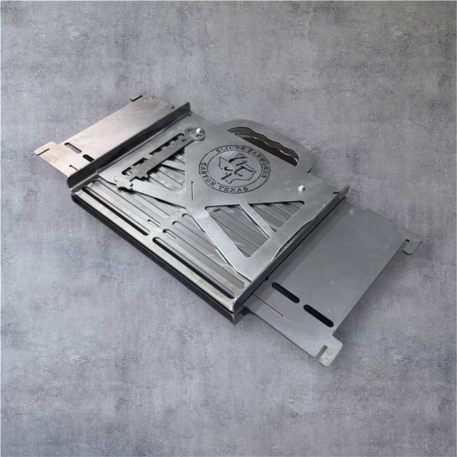 The Traveler XL Grill - Slicks Fabworks